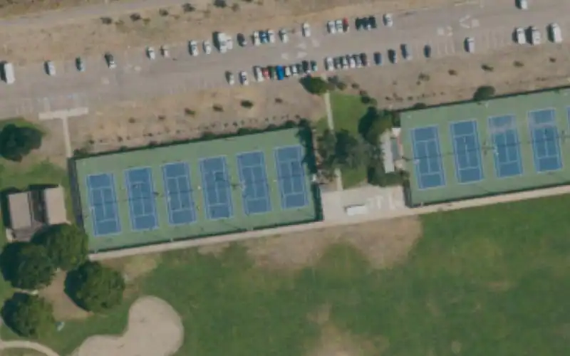 Peninsula Tennis Club photo 2