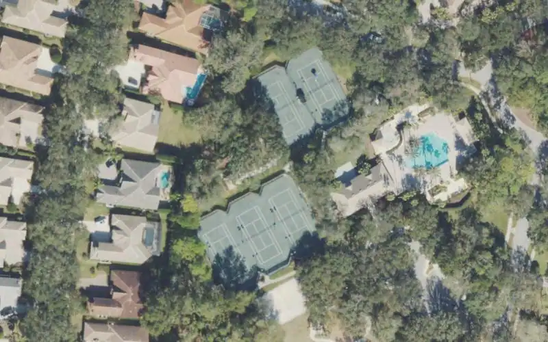 Alaqua Lakes HOA photo 2