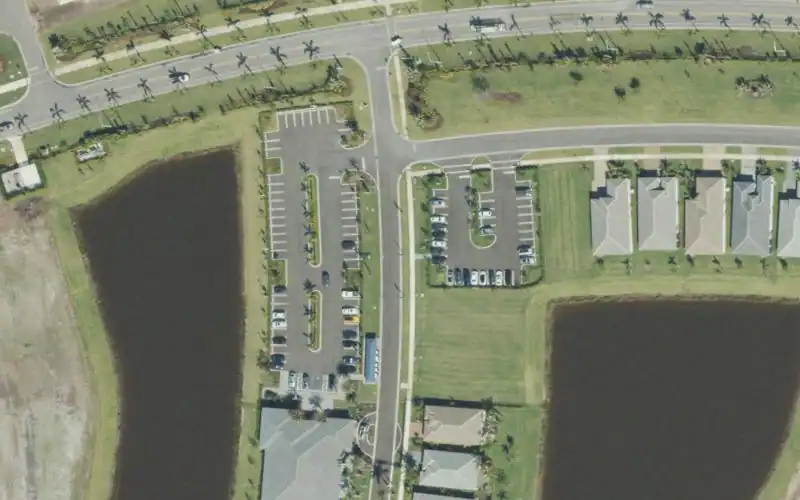 Riverland Sports & Racquet Club photo 4