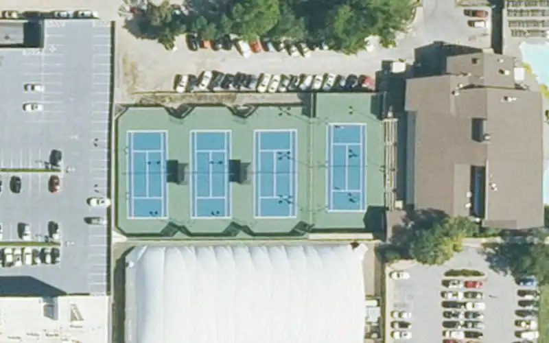 Woodside Health & Tennis Club photo 2
