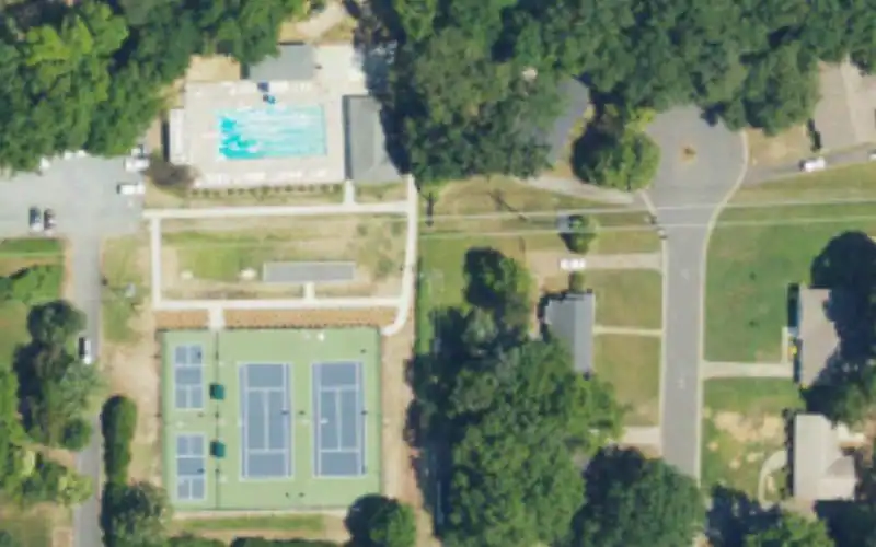 Fairmeadows Swim & Racquet Club photo 2