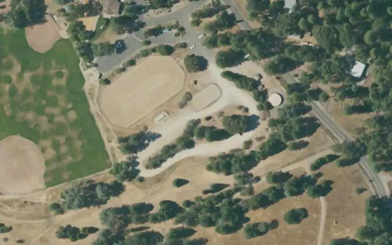 Pioneer Park photo 2