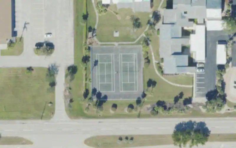 Cypress Lake Dr Tennis Courts photo 2