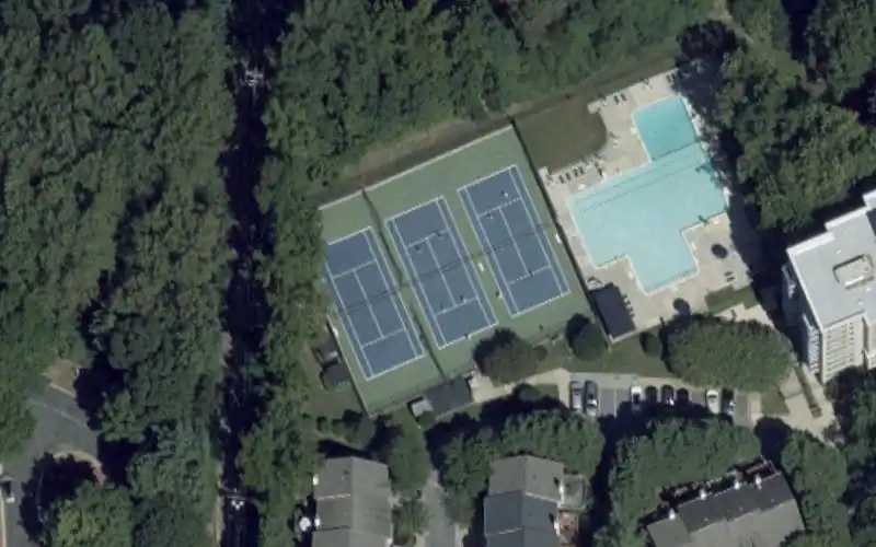 Whitley Park Condominium Association photo 2