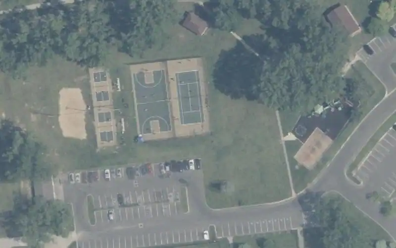 Roger A. Reynolds Municipal Park photo 2