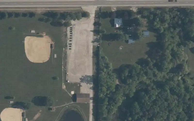 Huntsburg Park photo 2