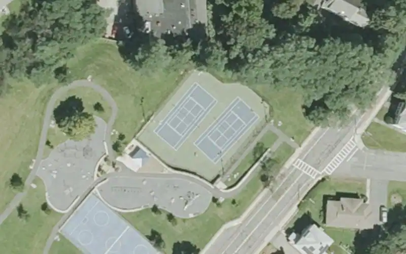 Holmes Field photo 3