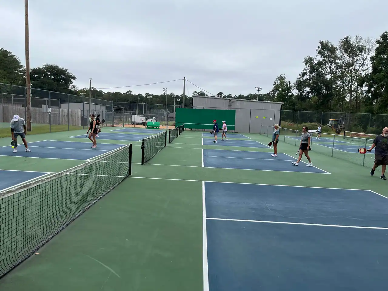 South Bryan County Rec Gym And Junior Tennis Courts photo 4