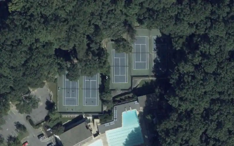 Carderock Swim & Tennis Club photo 2