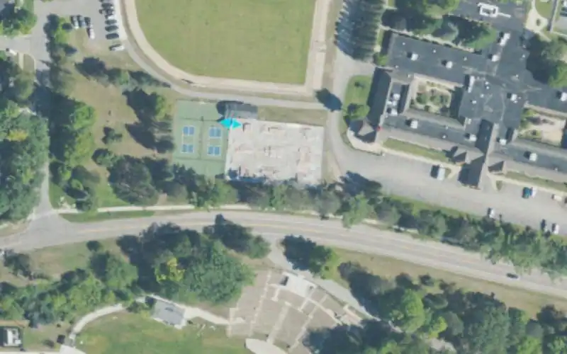 Harbor Springs Sk8 Park photo 3