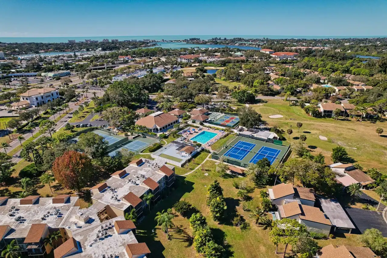 Bird Bay Village photo 3