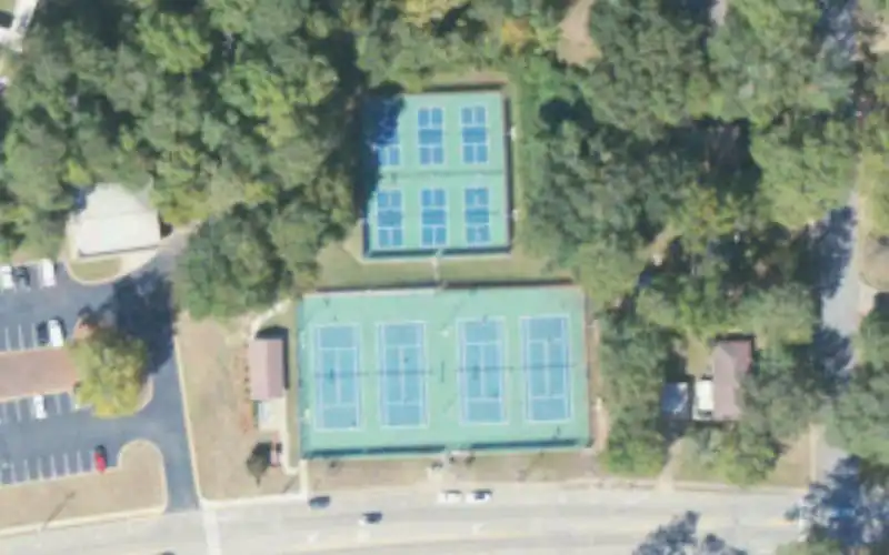 Samford Ave Public Courts photo 2