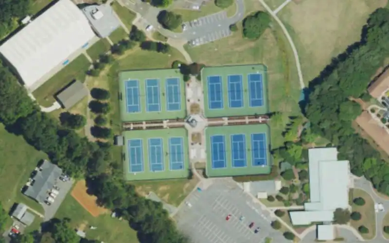 Burlington Recreation Tennis Complex photo 2