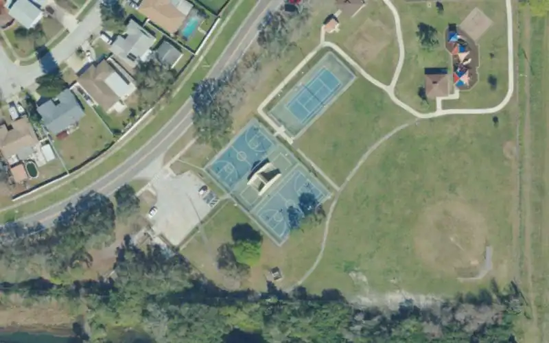 Pinebrook Park photo 2