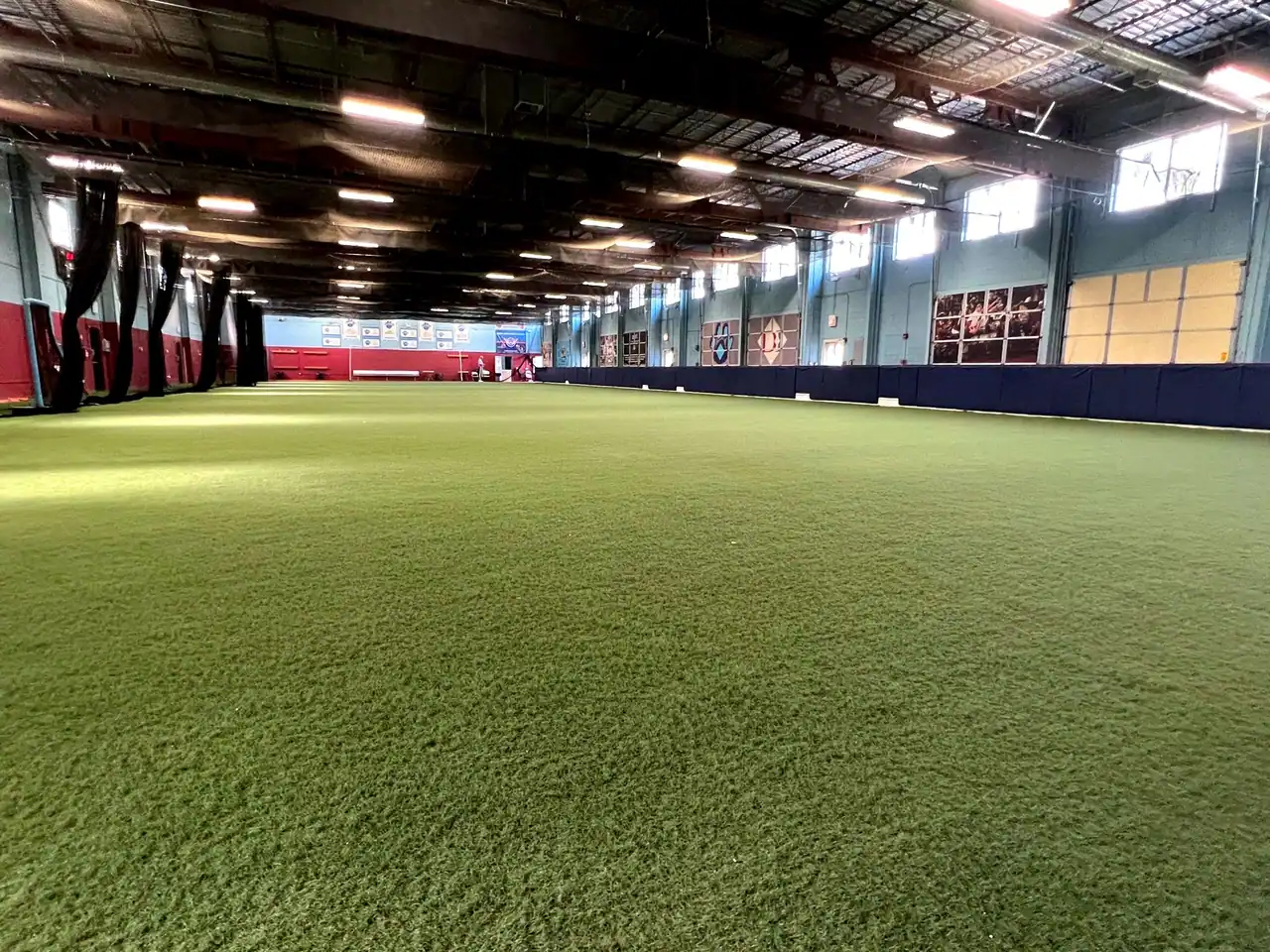 Basketball Warehouse photo 5