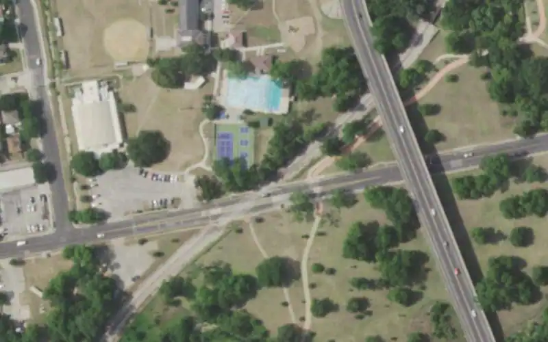 Rosewood Neighborhood Park photo 2