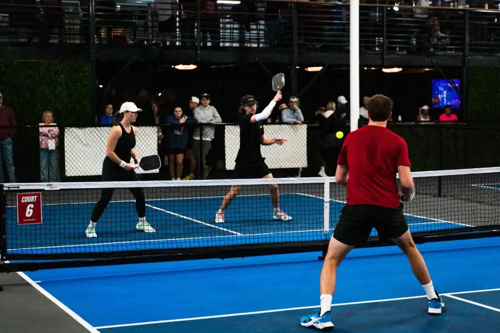 Pin Point Indoor Pickleball & Golf photo 2