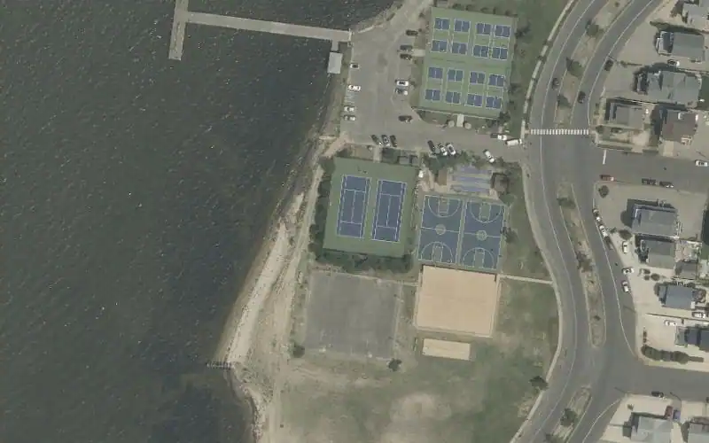 Jacobsen Park photo 2