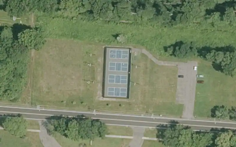 Rockwell PB Courts photo 3