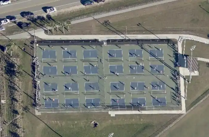 Brooks Community Park photo 2