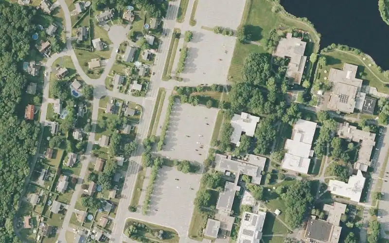 Bristol Community College Tennis Courts photo 2