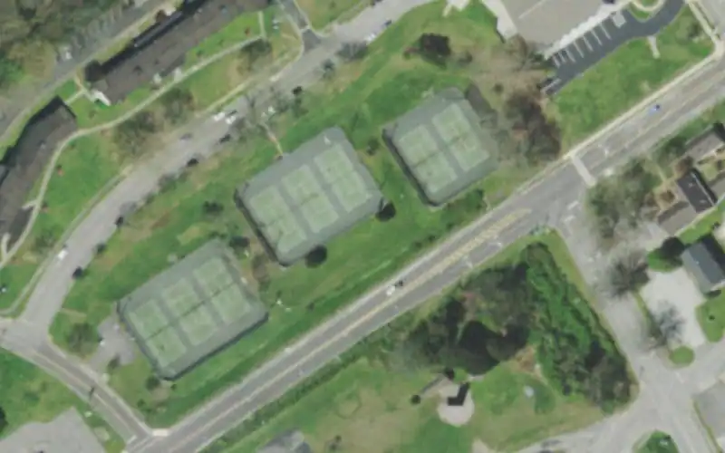 Jackson Square Tennis Courts photo 2
