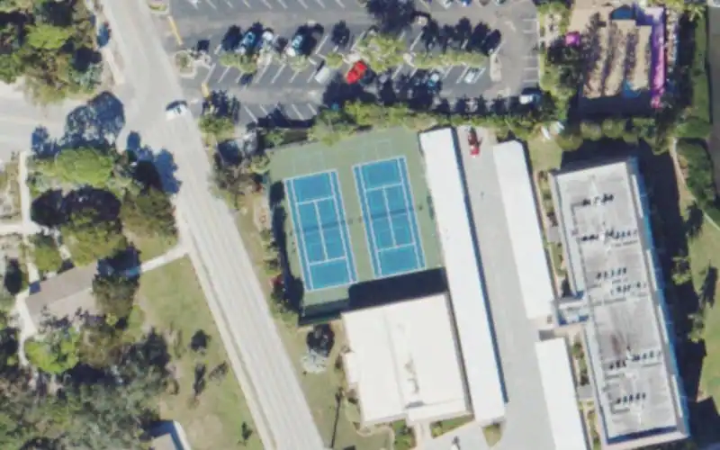 Sunrise Cove Yacht & Racquet Club photo 2