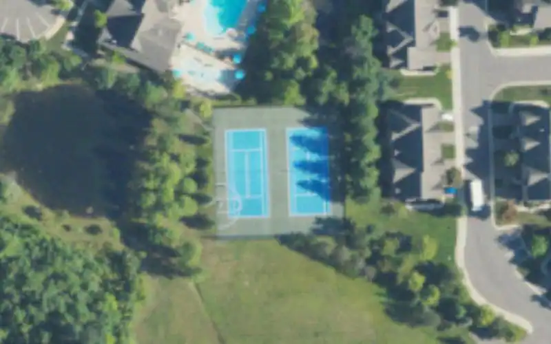 Central Park Estates photo 2
