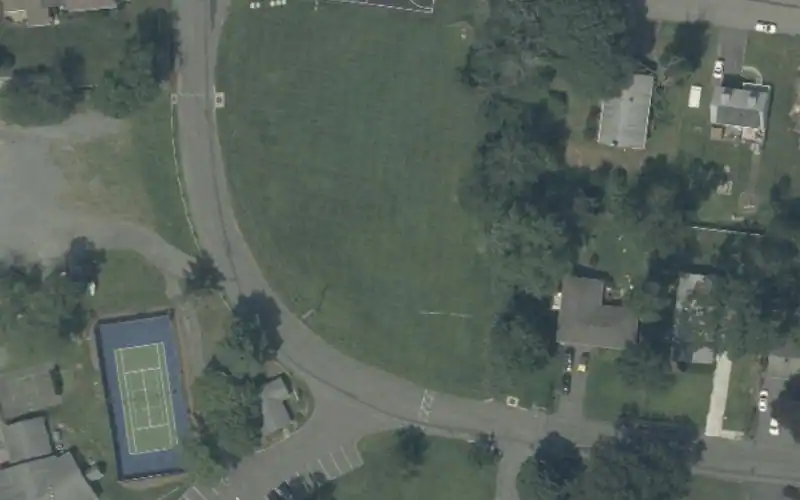 Lake Forest Yacht Club photo 2