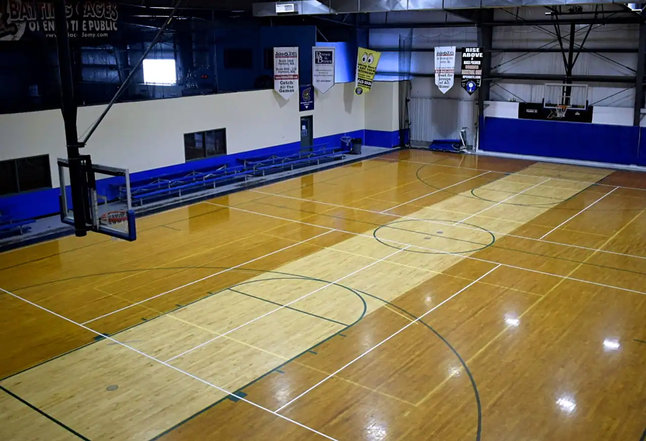 Mass Premier Courts photo 3