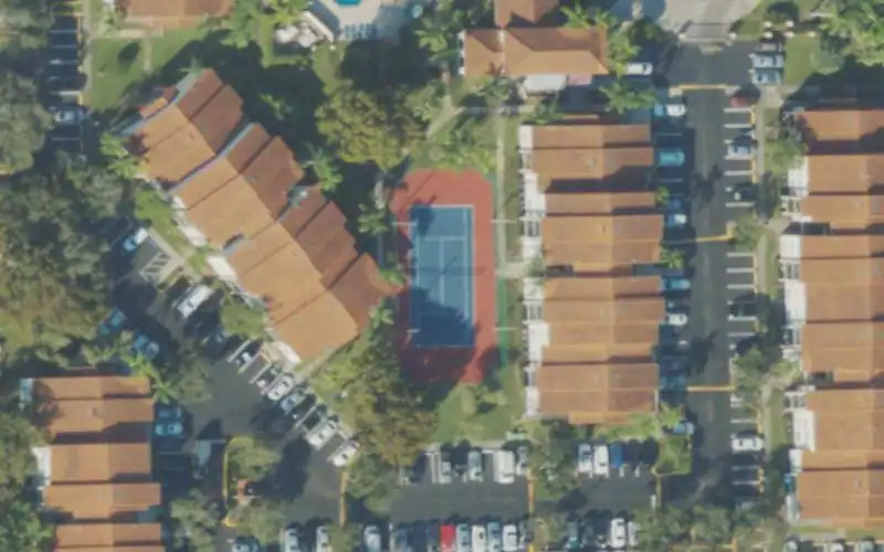 Sunset Gardens Apts photo 2