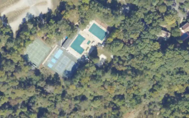 Surreywood Club photo 2