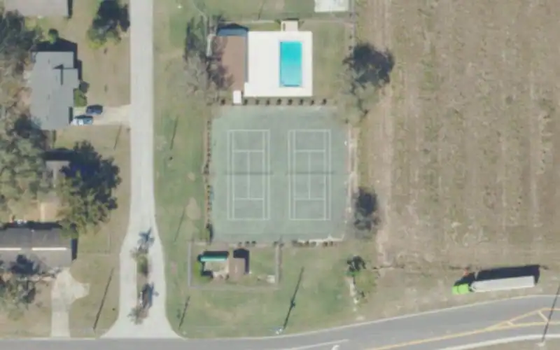 North Pointe photo 2