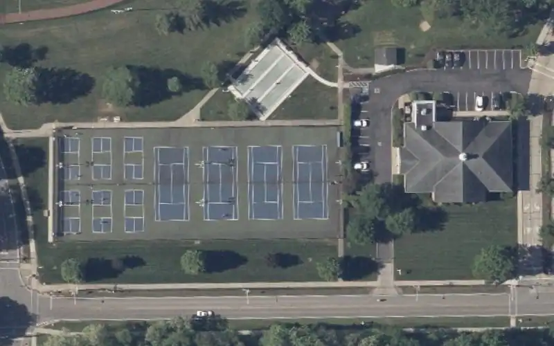 Elmwood Park Tennis Courts photo 2