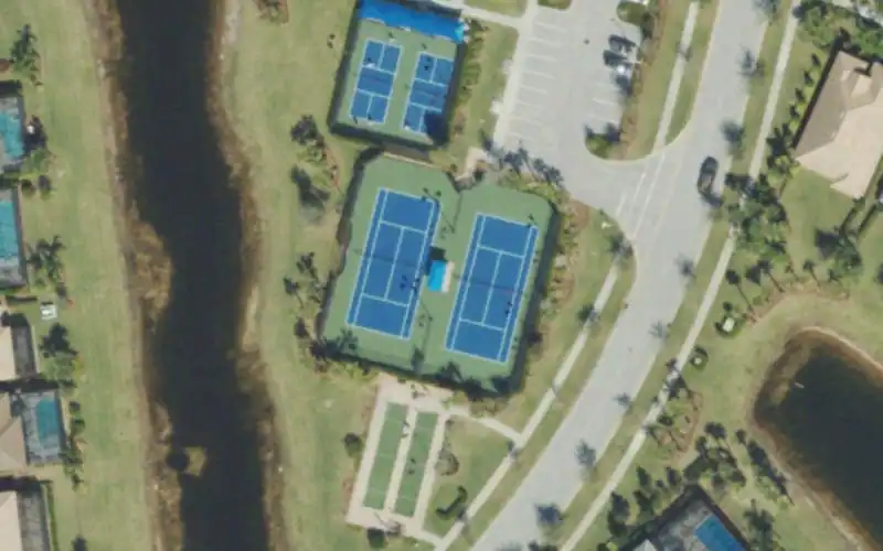 Lakes at Waterway Village photo 2
