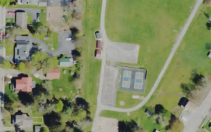 Montrose Memorial Park photo 2