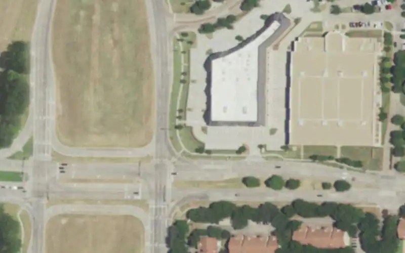 Life Time Athletic Plano photo 2