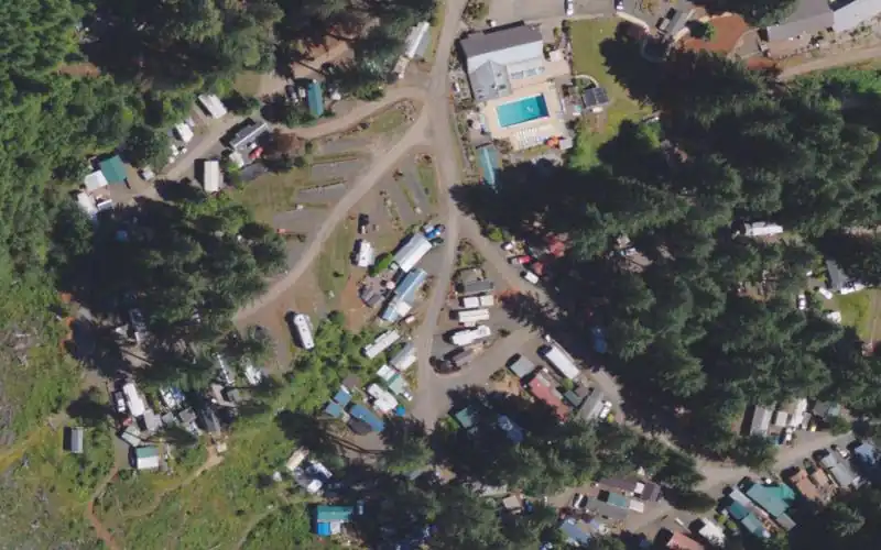 The Willamettans - Family Nudist Resort photo 3