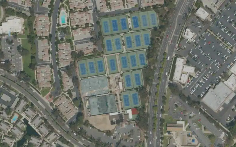 Racquet Club of Irvine photo 2