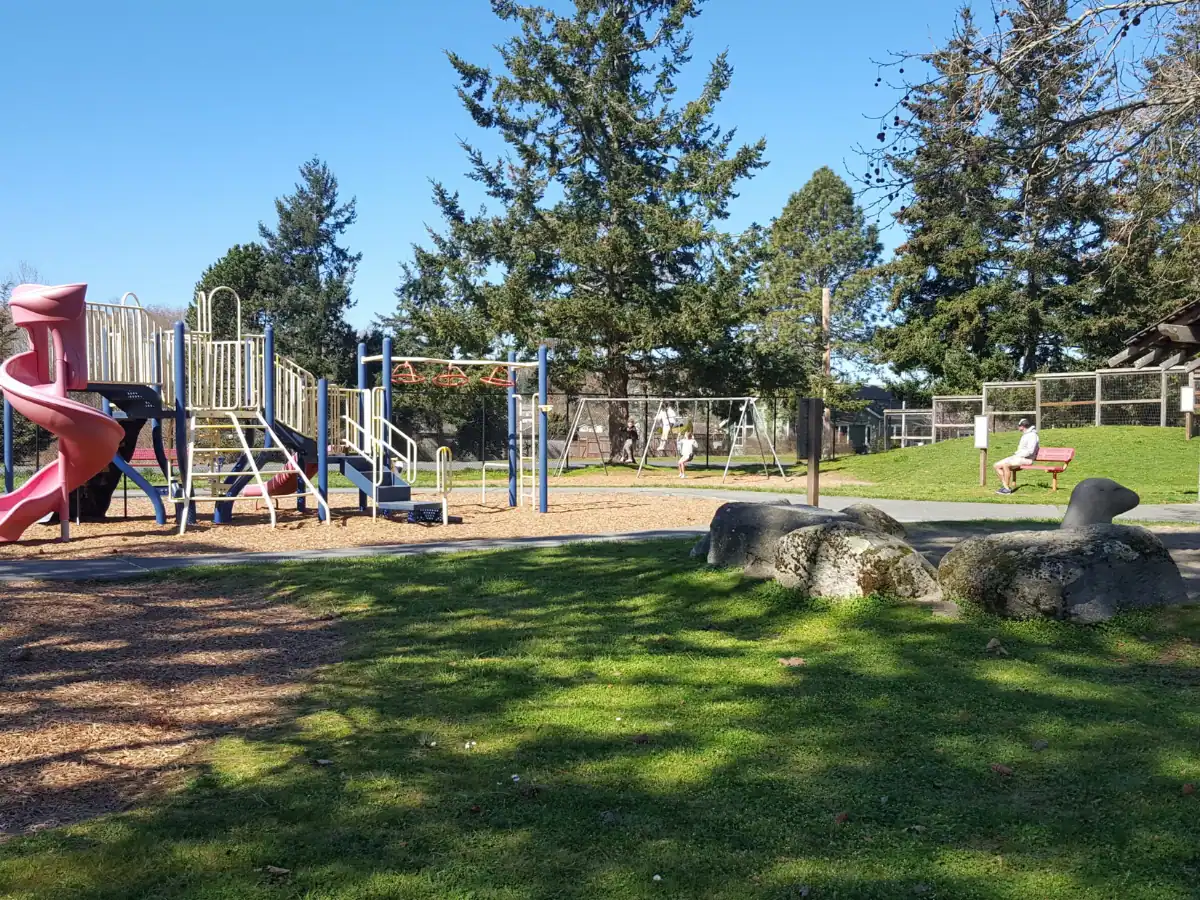 Cahail Park photo 2