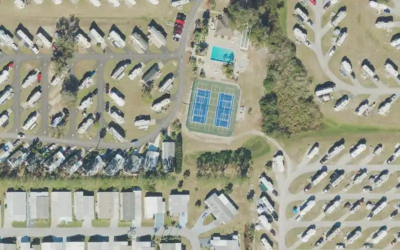 Lake Magic RV Resort photo 2