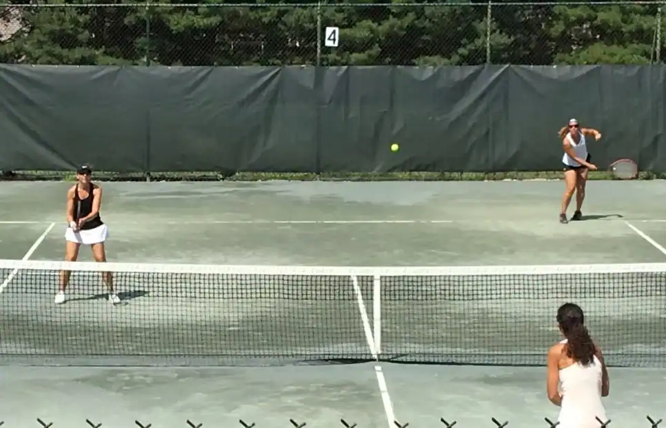 Lancaster Tennis and Yacht Club photo 2