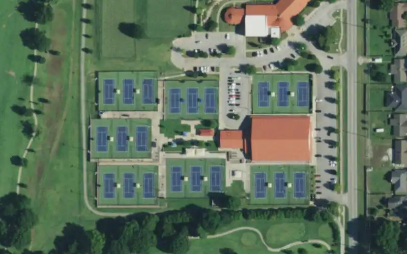 Lafortune Park Tennis Center - Tulsa County Parks photo 3