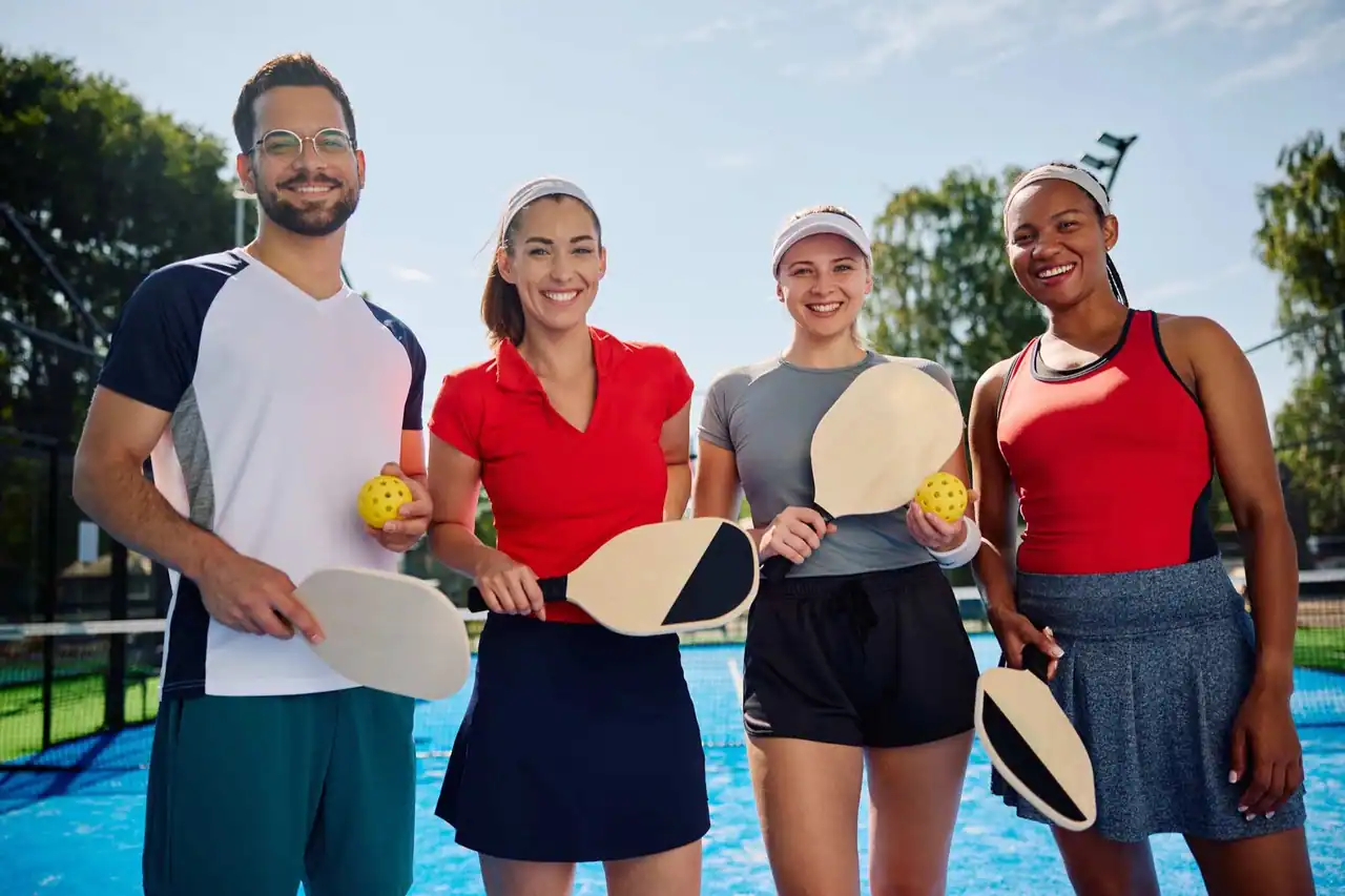Four Seasons Racquet Club photo 2