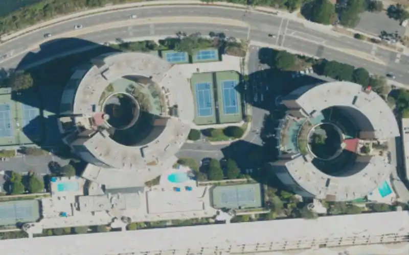 Marina City Club photo 2