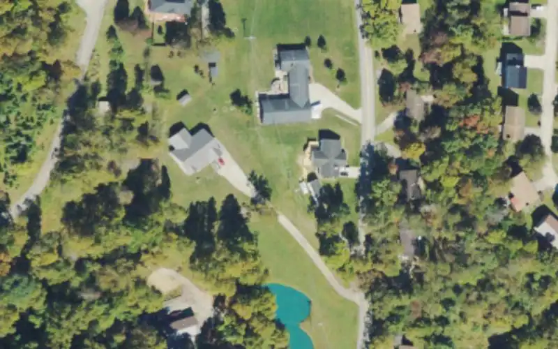 Raintree Dr photo 2