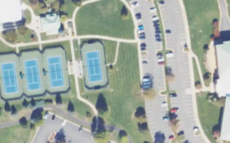 Ida Lee Park Recreation Center photo 2