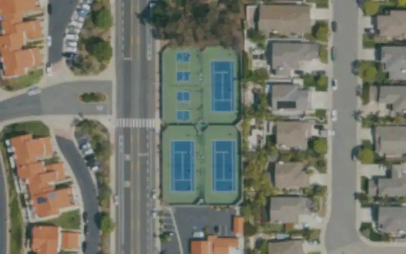 Altamira 4 Tennis Club photo 2