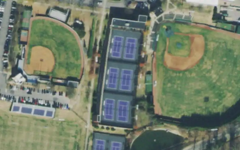 Lipscomb Racquet Club photo 2