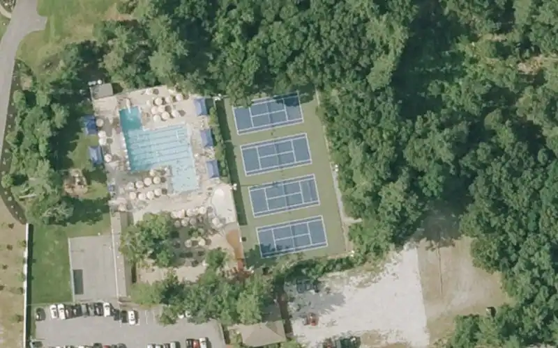 Russell Mill Swim & Tennis Club photo 2